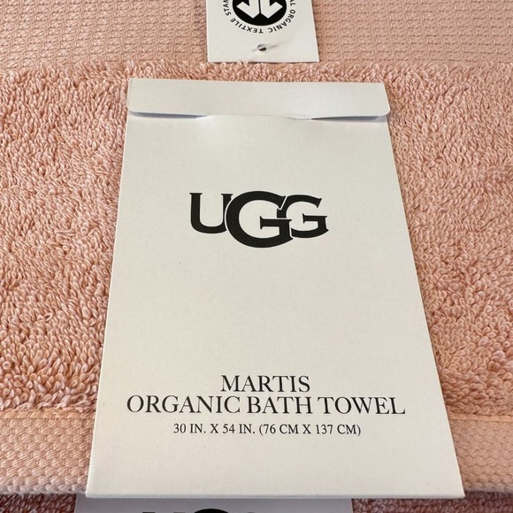 NWT UGG Towels Set of 3 Bath Towels Organic Cotton Martis Rose Cloud - Picture 3 of 3